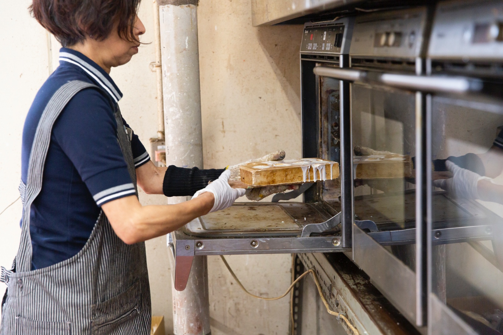 オーブンで焼く様子